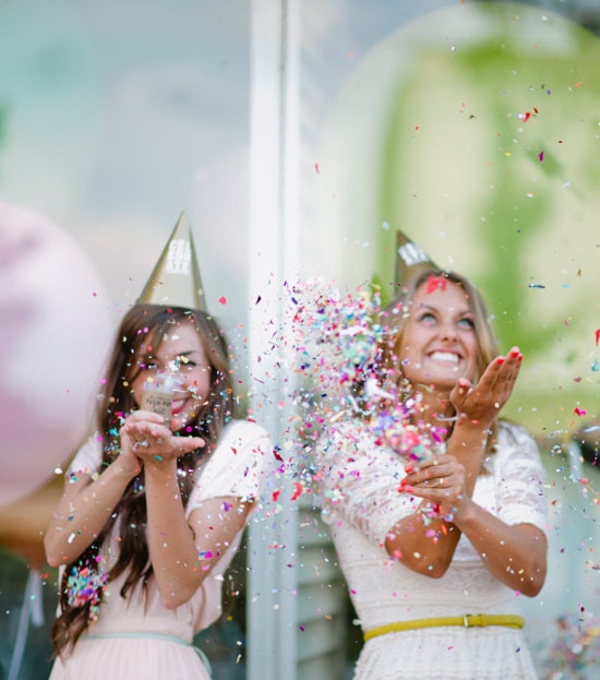 Push-Pop Wedding Exit and Toss Confetti by Thimblepress